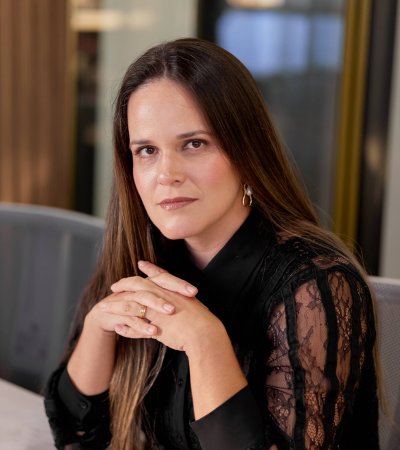 Lara Frota Caminha de Oliveira Carvalho